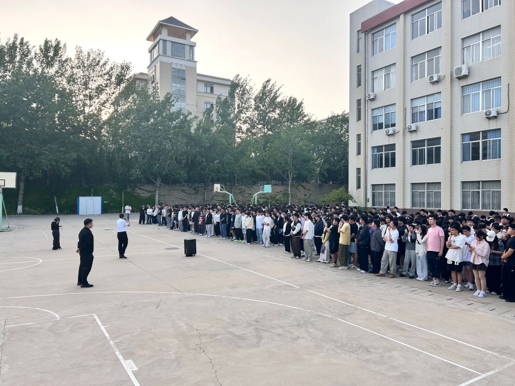 水利土木学院扎实推进会操制度打通信息传达“最后一公里”